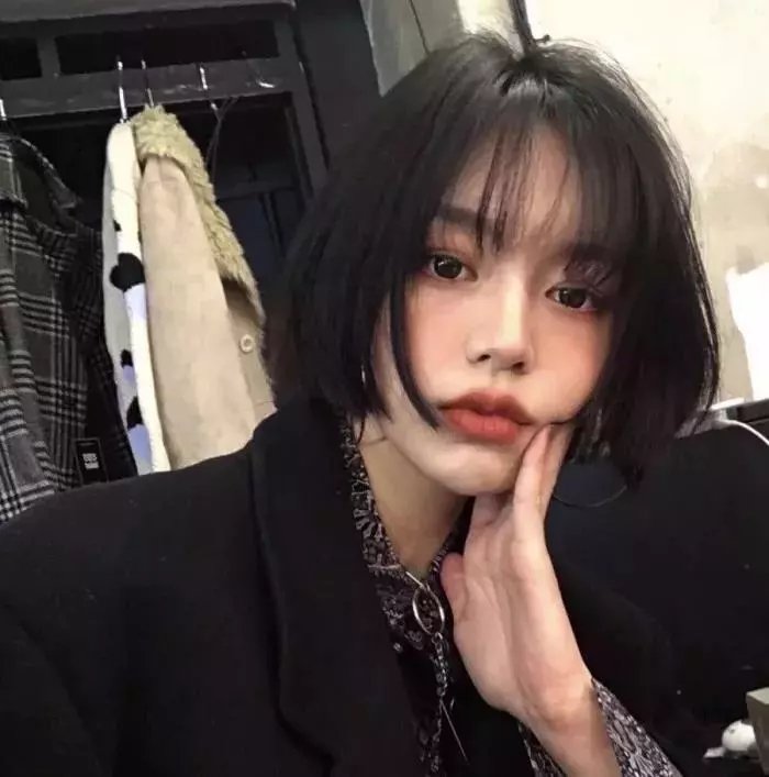 瞠目结舌
